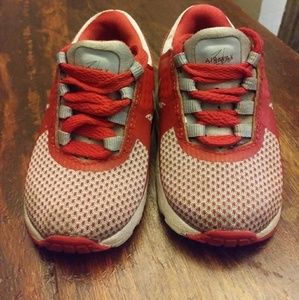 Size 4c Nike Air Max